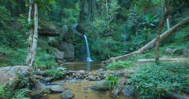 Mae Ya Waterfalls