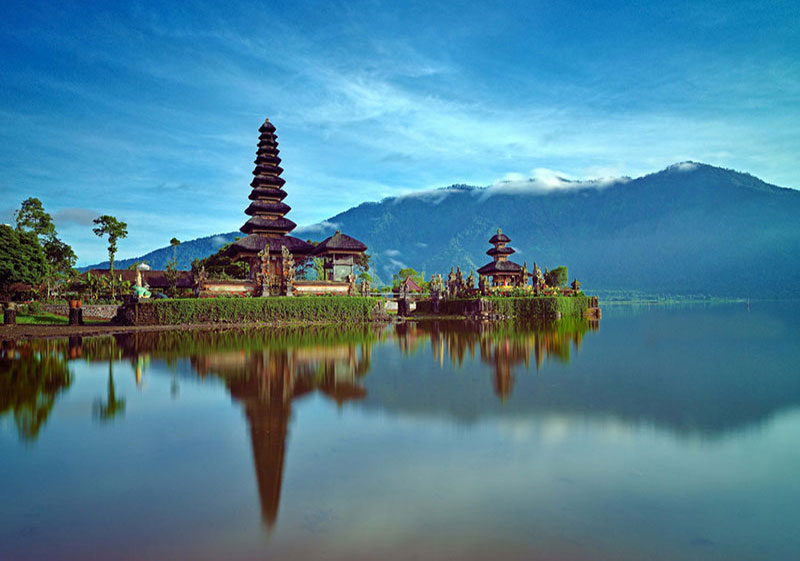 lakes in Bali