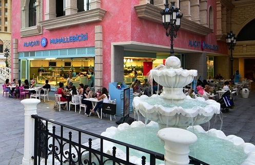 Venezia Mega Outlet in Istanbul