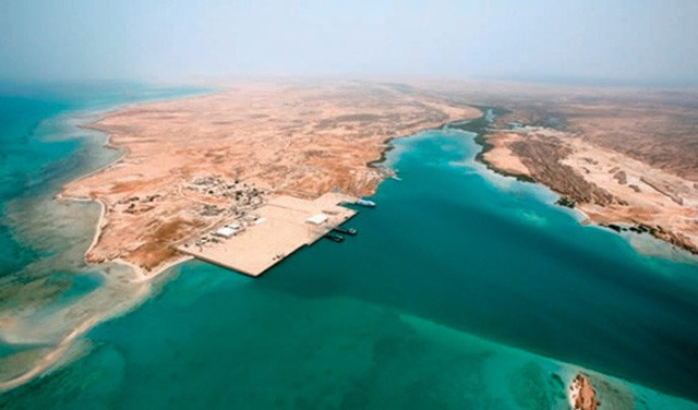 شاطئ رأس القرن في جزيرة فرسان