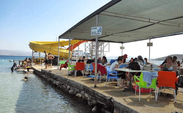 شواطئ ازمير بتركيا