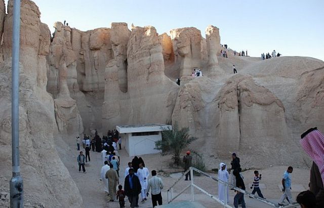 معالم الاحساء