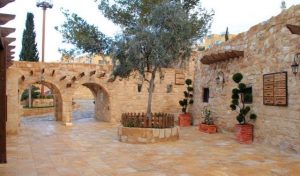 فندق طيبة زمان البتراء