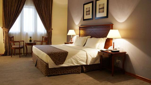 تعتمد اسعار فنادق الرياض أو فنادق السعودية بشكل عام على عدة عوامل أهمها نوع ومدة الحجز والغرفة المختارة