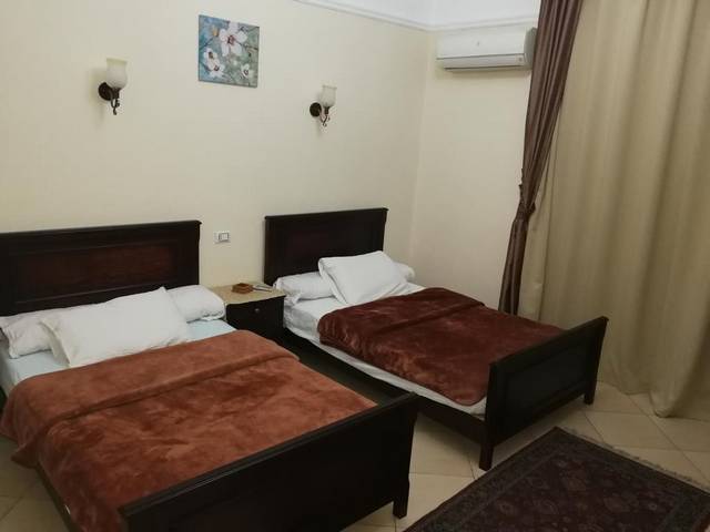 فندق النصر الاسكندرية من فنادق اسكندرية رخيصة وتضُم غُرف بمساحات واسعة