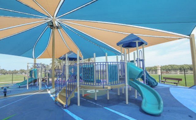 Dolphin Park Abu Dhabi