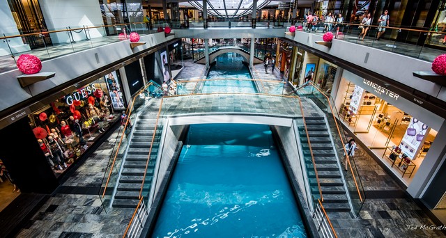 top shopping centres in Singapore
