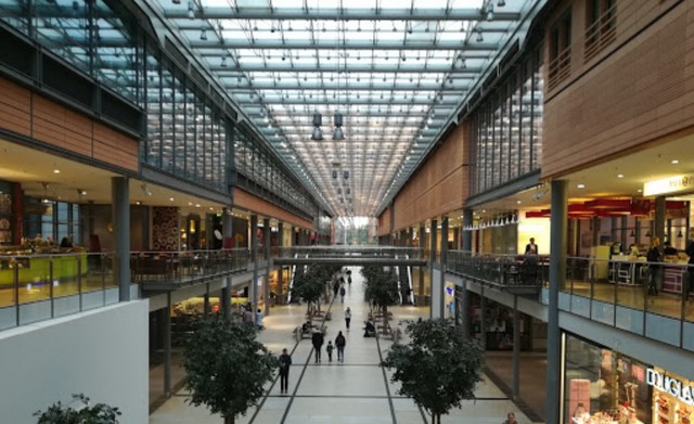 Berlin shopping centers