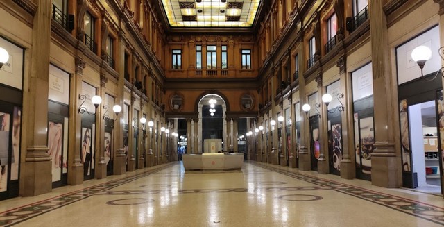 Galleria Alberto Sordi Shopping Mall Rome