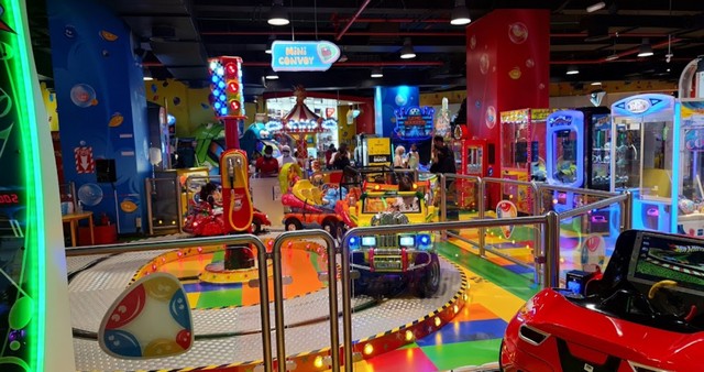 Oasis Mall in Dubai