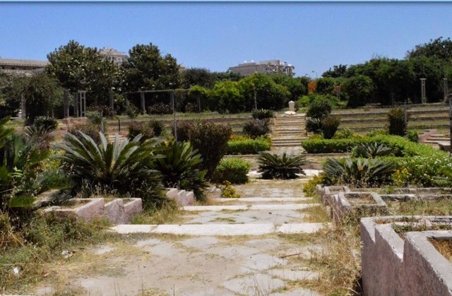 حديقة انطونيادس الاسكندرية