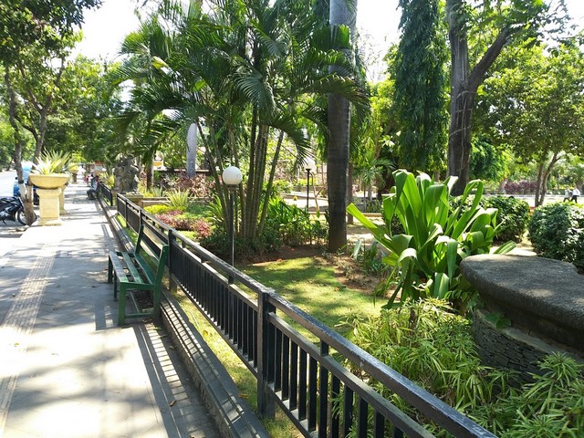 Taman Kota Singaraja