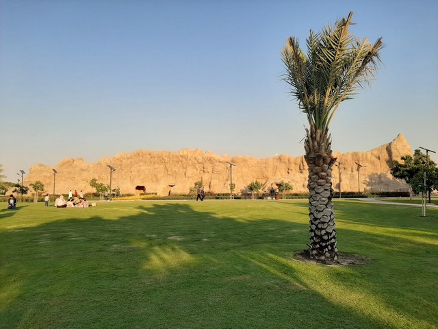 حدائق دبي المجانية