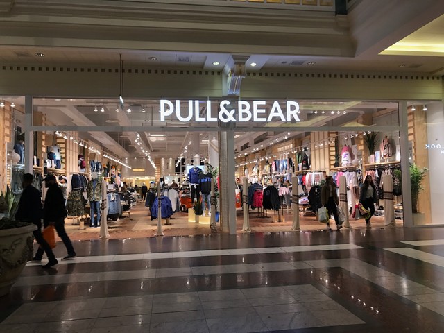 Restaurants in Trafford Centre Manchester - Trafford Centre Manchester shops