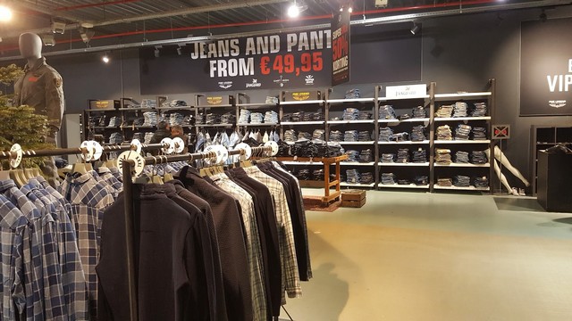 Akerpoort Mall