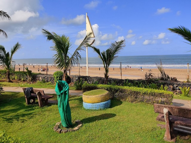 Beach Garden Mumbai