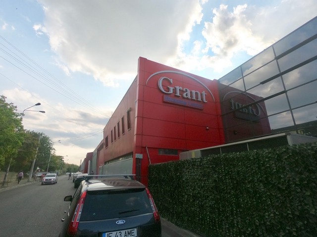 Grant Shopping Center