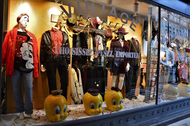 Passage Jouffroy Mall Paris