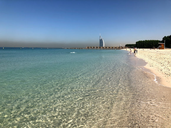 top beaches in Dubai