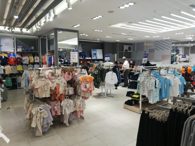 Sun Plaza