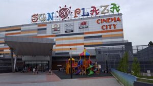 Sun Plaza