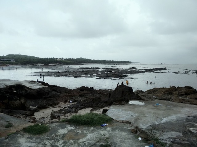 Uttan Beach