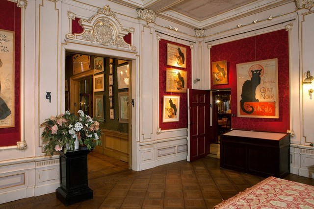 famous museums in Amsterdam