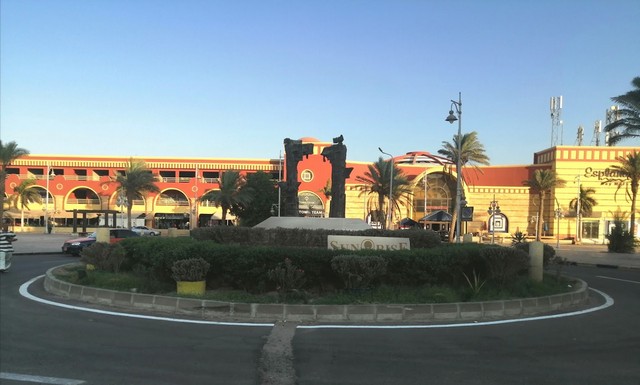 اسبلانادا مول الغردقة