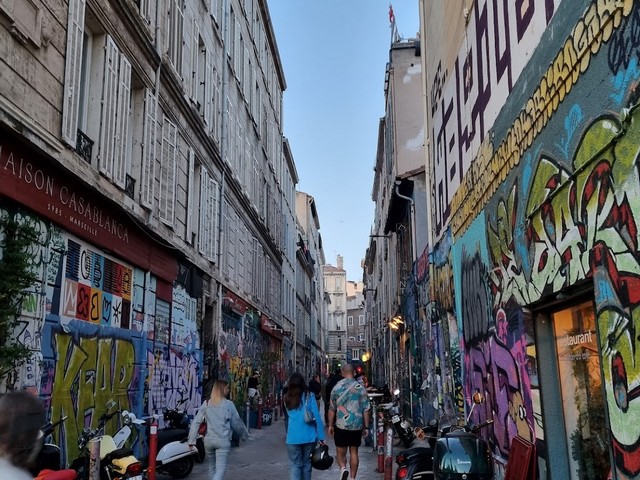 Cr Julien Marseille