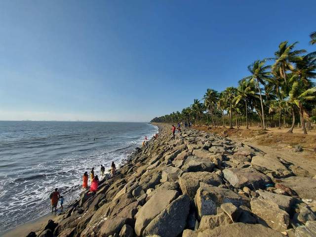 Uran Nagav Beach Mumbai