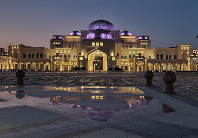 famous landmarks of Abu Dhabi