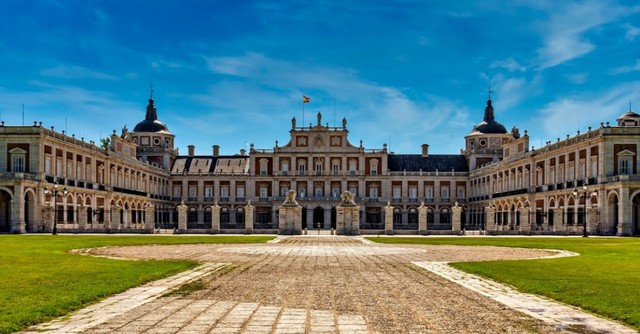 famous buildings in Madrid