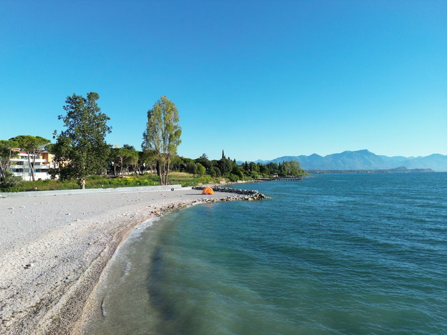 Best public beach Sirmione - شواطئ في سيرموني