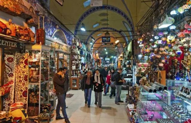 شارع الفاتح اسطنبول