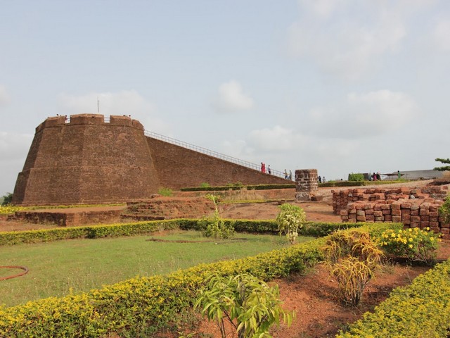 famous landmarks in Kerala