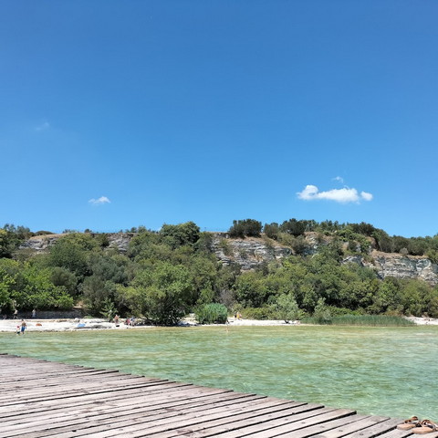 Sirmione Wharf Beach in Sirmione - شاطئ رصيف سيرموني