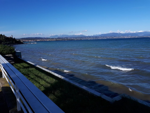 The Cesolina Beach Sirmione - شاطئ سيسولينا سيرموني