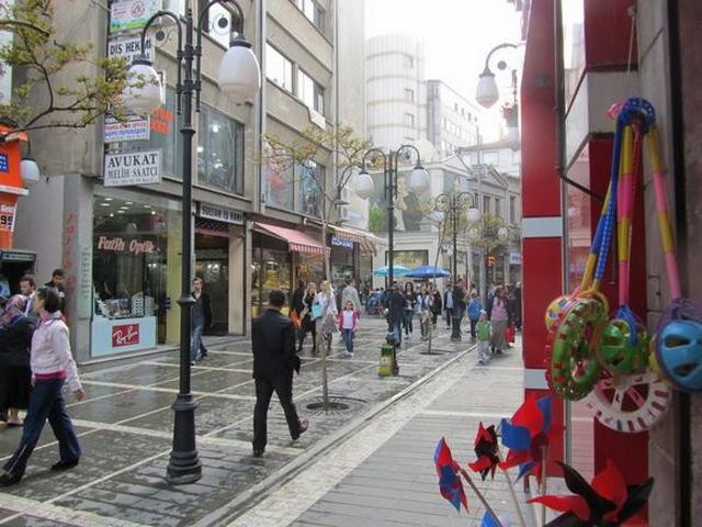 Uzun Market Trabzon