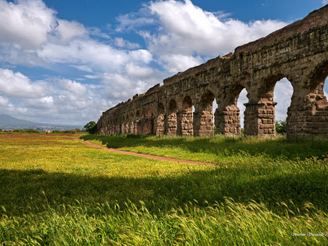 Aqueduct Park Rome
