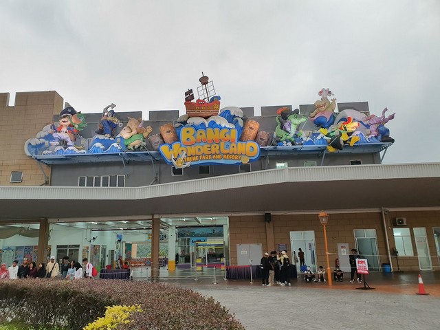 Bangi Wonderland Water Park Selangor