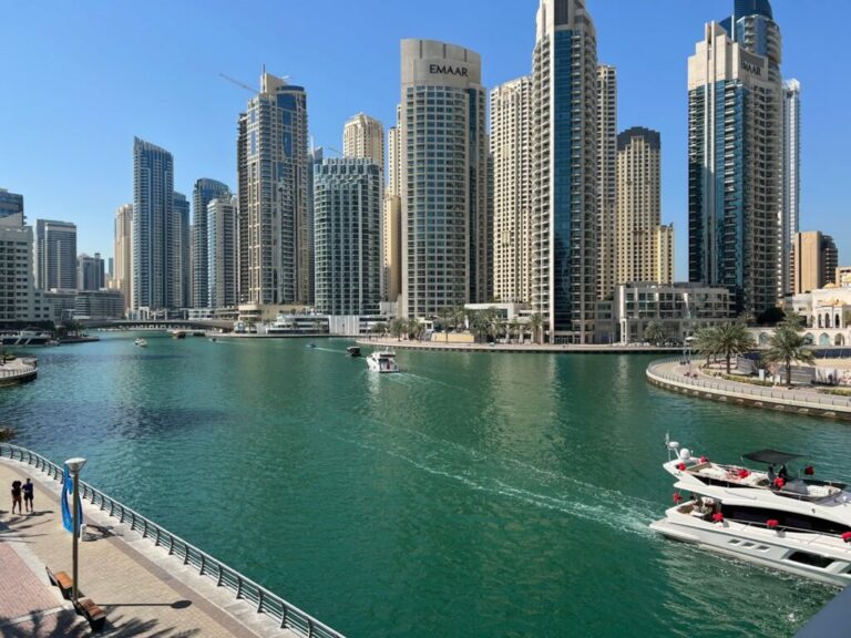 famous streets in Dubai