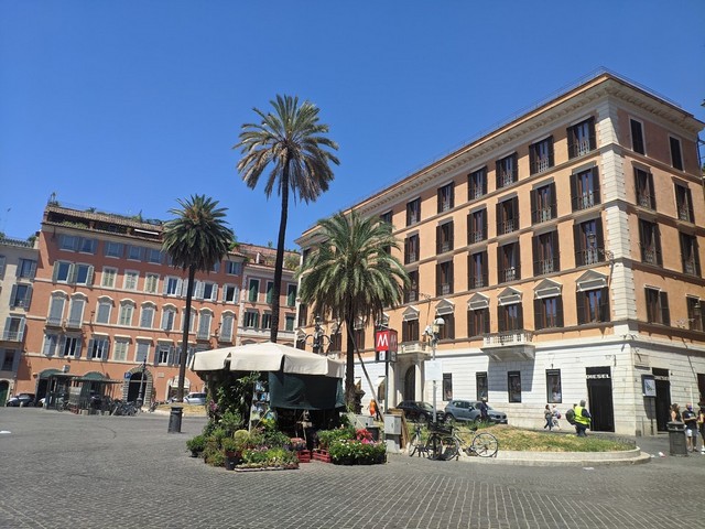 Spain Square Rome