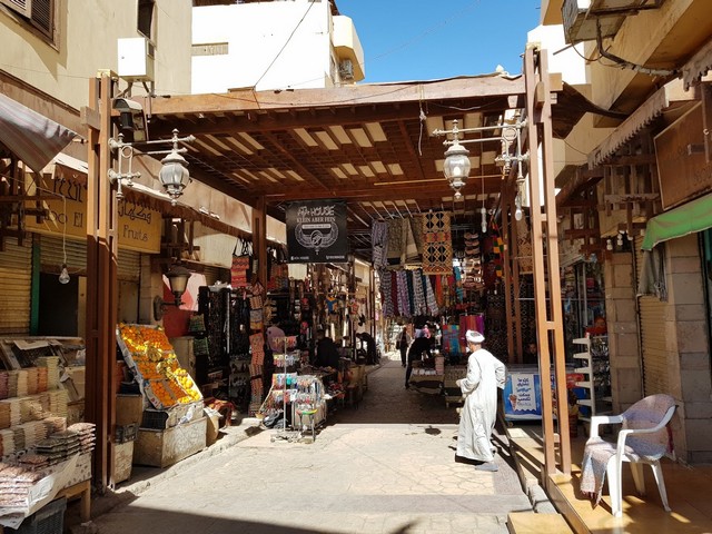 اماكن التسوق في الاقصر