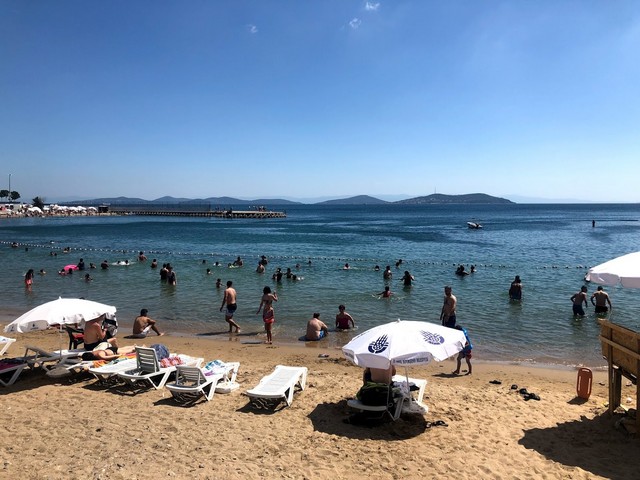 best public beaches in Istanbul
