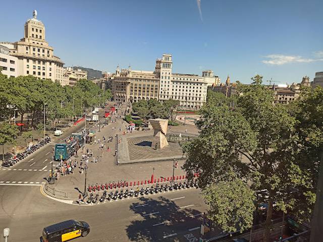attractions to see in Barcelona