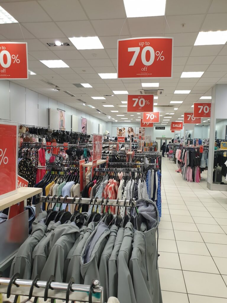 Crystal Peaks Shopping Center