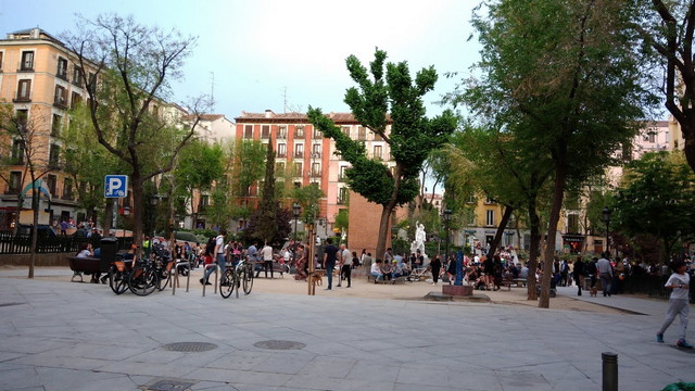 Del Dos de Mayo Square Madrid