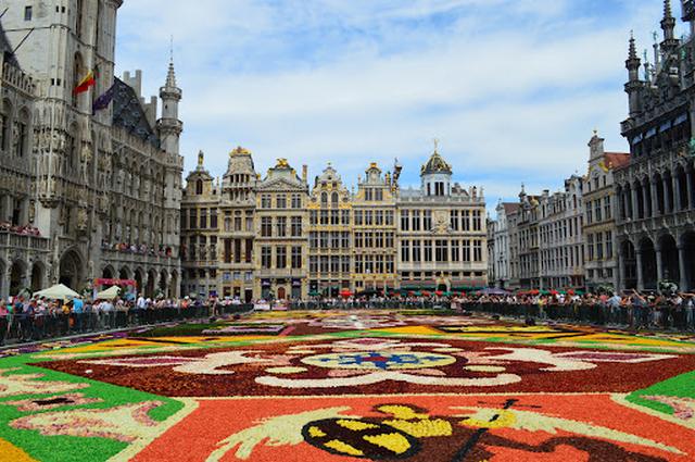 Brussels Central Square Grand Place - Grand Palace Square Brussels