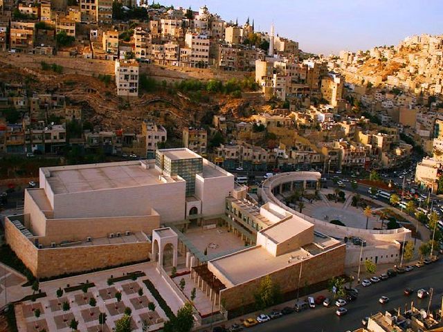 الاماكن السياحية في عمان