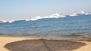 El Sawaky Beach